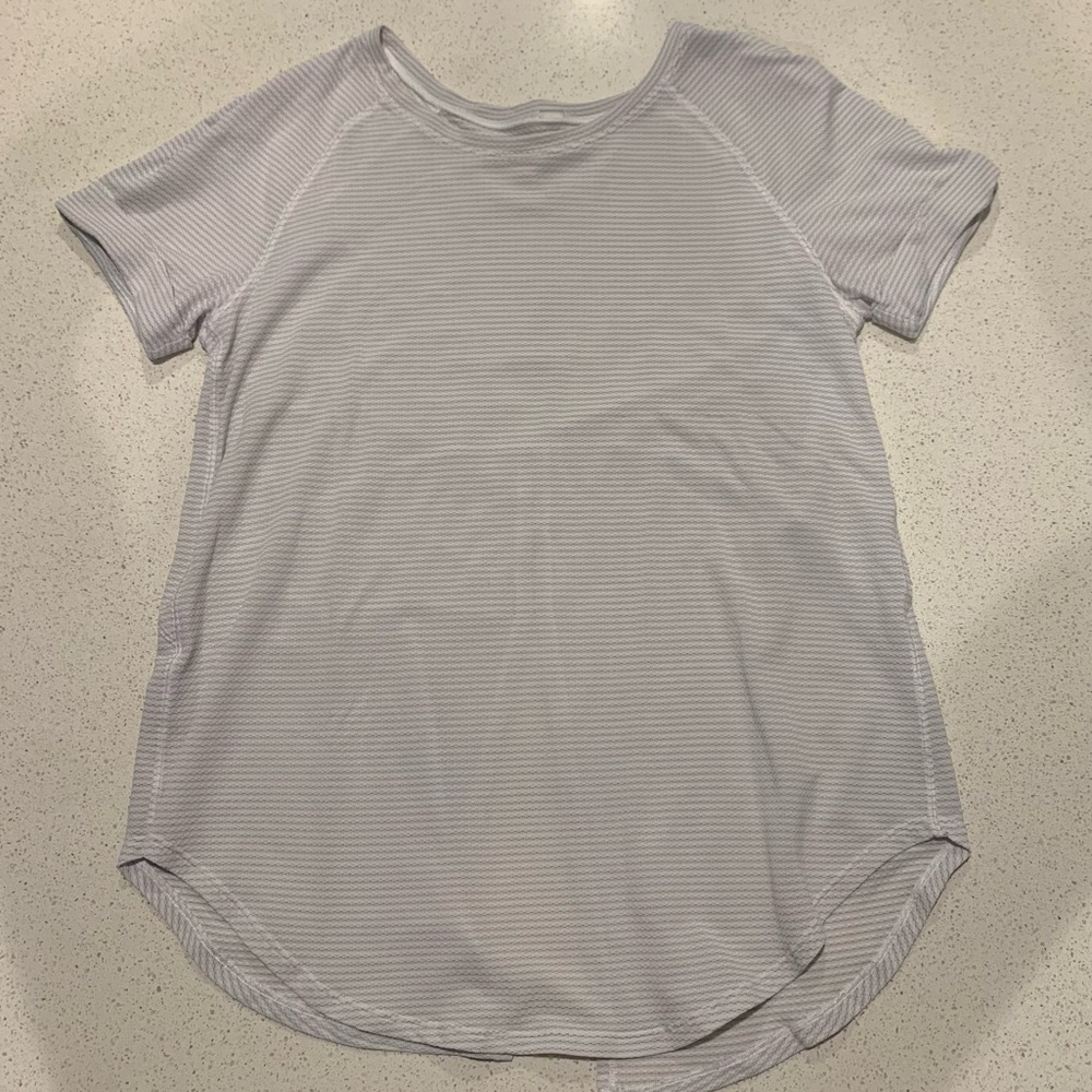 Lululemon Tshirt